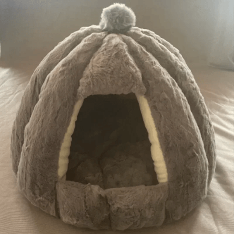 Winter Warm Pet House Cat Bed - whiskerwonderland